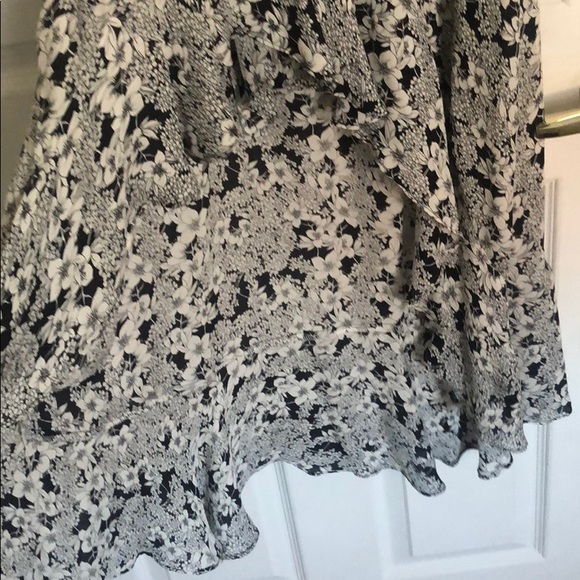 Parker NY High to Low Silk Dress - Picture 6 of 8